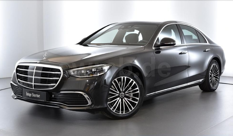 Mercedes-Benz S trieda Sedan