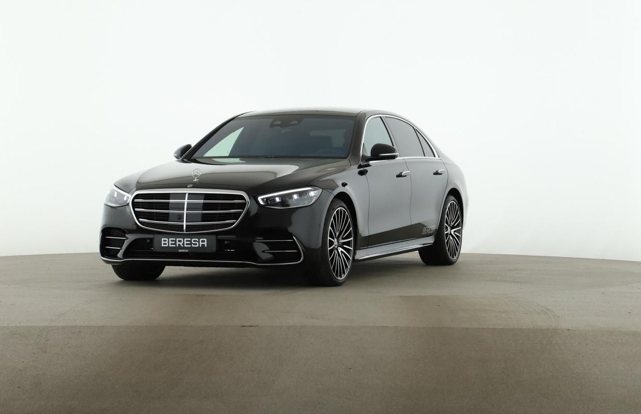 Mercedes-Benz S trieda Sedan